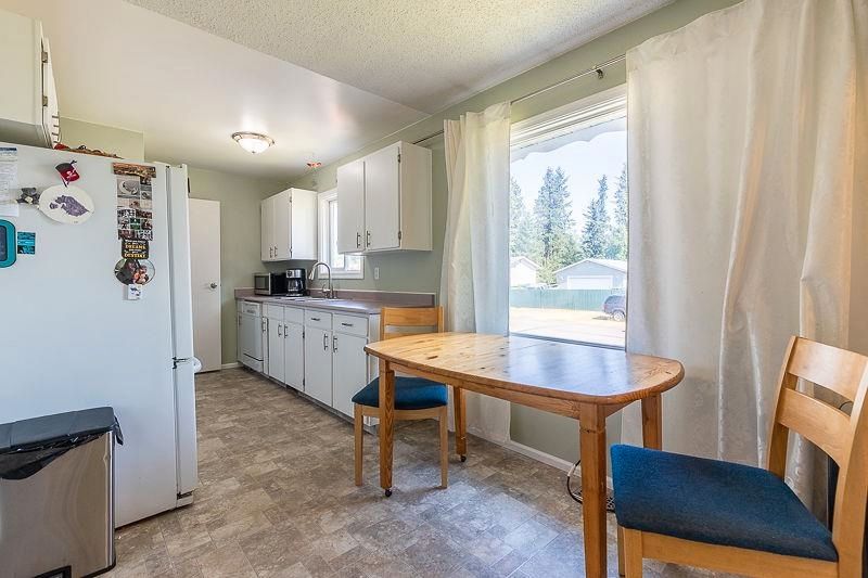 Photo 11: Photos: 7535 JEAN DE BREBEUF Crescent in Prince George: Lower College House for sale (PG City South (Zone 74))  : MLS®# R2597323