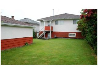 Photo 2: 2449 E 53RD Avenue in Vancouver: Killarney VE House for sale (Vancouver East)  : MLS®# V1047067