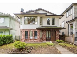 Photo 1: 3940 W 16TH Avenue in Vancouver: Dunbar House for sale (Vancouver West)  : MLS®# R2879518