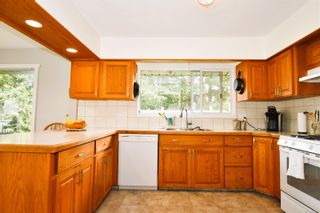 Photo 4: 1720 Highland Rd in Campbell River: CR Campbell River West House for sale : MLS®# 909745