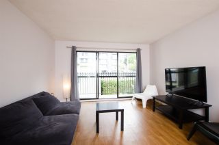 Photo 3: 501 1215 PACIFIC Street in Vancouver: West End VW Condo for sale in "1215 Pacific" (Vancouver West)  : MLS®# R2453690