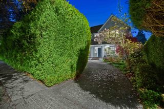 Photo 2: 1355 W 33RD Avenue in Vancouver: Shaughnessy House for sale (Vancouver West)  : MLS®# R2776040