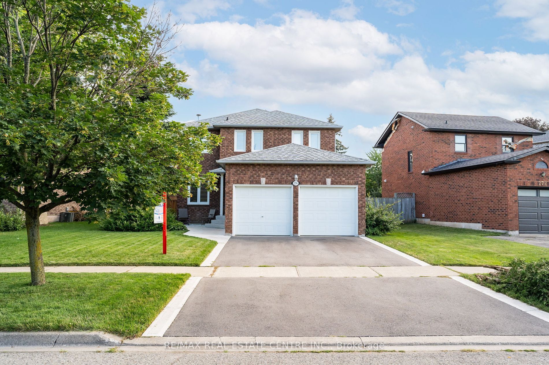 Main Photo: 274 Barber Drive in Halton Hills: Georgetown House (2-Storey) for sale : MLS®# W6708588