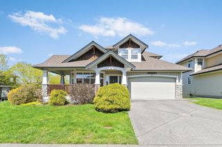 Photo 2: 24049 106 Avenue in Maple Ridge: Albion House for sale in "Maple Crest" : MLS®# R2873924