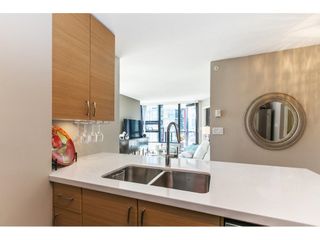Photo 7: 1301 928 HOMER Street in Vancouver: Yaletown Condo for sale in "Yaletown Park 1" (Vancouver West)  : MLS®# R2605700