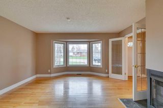 Photo 6: 3507 49 Street SW in Calgary: Glenbrook Semi Detached (Half Duplex) for sale : MLS®# A2130438