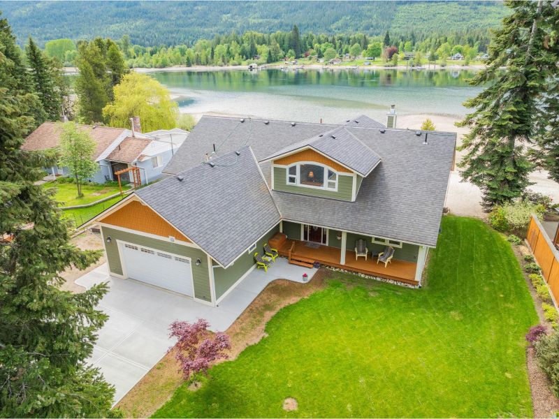 FEATURED LISTING: 6126 PIPPERS LANE Nelson
