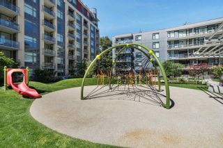Photo 24: 806 3451 SAWMILL Crescent in Vancouver: South Marine Condo for sale in "Quartet" (Vancouver East)  : MLS®# R2712895