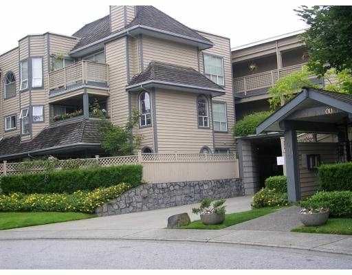 Main Photo: 405 1000 BOWRON CT in North Vancouver: Roche Point Condo for sale in "PARKWAY TERRACE" : MLS®# V546453
