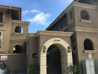 Photo 1: PACIFIC BEACH Condo for rent: 1049 Felspar St #22 in San Diego