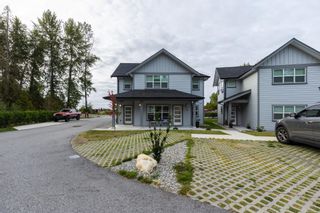 Photo 15: 2 950 WOODSWORTH Road in Gibsons: Gibsons & Area Townhouse for sale (Sunshine Coast)  : MLS®# R2816775