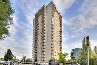 Photo 1: 701 145 ST. GEORGES Avenue in North Vancouver: Lower Lonsdale Condo for sale in "TALISMAN TOWER" : MLS®# R2169404
