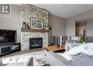 Photo 23: 2604 Crown Crest Drive in West Kelowna: House for sale : MLS®# 10308571