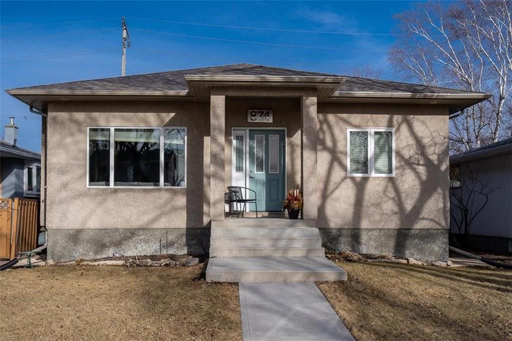 Main Photo: 874 Borebank Street in Winnipeg: River Heights South Residential for sale (1D)  : MLS®# 202102688