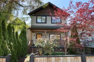 Photo 1: 136 E 26TH Avenue in Vancouver: Main House for sale (Vancouver East)  : MLS®# R2870641