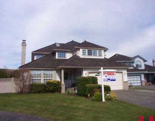 Photo 1: 9178 161A ST in Surrey: Fleetwood Tynehead House for sale in "Maple Glen" : MLS®# F2607153