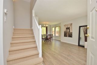 Photo 3: 9 6940 NICHOLSON Road in Delta: Sunshine Hills Woods Townhouse for sale in "Chateau Wynd" (N. Delta)  : MLS®# R2065255