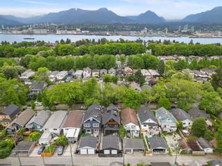 Photo 13: 2666 OXFORD Street in Vancouver: Hastings Sunrise 1/2 Duplex for sale in "The Oxford" (Vancouver East)  : MLS®# R2781441