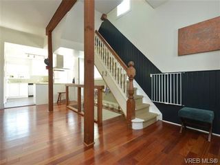 Photo 4: 736 Powderly Ave in VICTORIA: VW Victoria West House for sale (Victoria West)  : MLS®# 710596