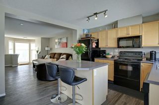 Photo 4: 240 MCKENZIE TOWNE Link SE in Calgary: McKenzie Towne Row/Townhouse for sale : MLS®# A1017413
