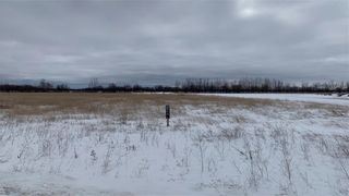 Photo 1: 102 South River Drive in Beausejour: Vacant Land for sale : MLS®# 202227311