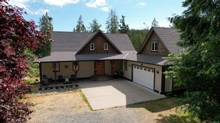 Photo 1: A 7850 Davidson Rd in Sooke: Sk Kemp Lake House for sale : MLS®# 911073