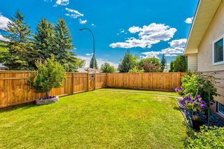 Photo 7: 1003 Heritage Drive SW in Calgary: Haysboro Detached for sale : MLS®# A1145835