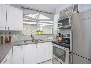 Photo 3: 301 1126 W 11TH Avenue in Vancouver: Fairview VW Condo for sale in "FAIRVIEW" (Vancouver West)  : MLS®# V1110622