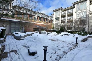 Photo 18: 426 4550 FRASER Street in Vancouver: Fraser VE Condo for sale in "Century" (Vancouver East)  : MLS®# R2429974