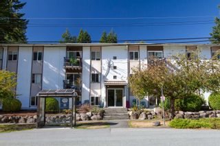 Main Photo: 10 38171 WESTWAY Avenue in Squamish: Valleycliffe Condo for sale in "Westway Village" : MLS®# R2820245