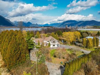 Photo 6: 19459 RICHARDSON Road in Pitt Meadows: North Meadows PI House for sale : MLS®# R2756607