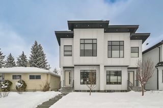 Photo 3: 926 42 Street SW in Calgary: Rosscarrock Semi Detached (Half Duplex) for sale : MLS®# A2117038