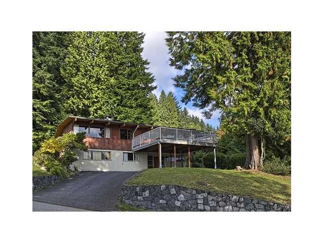 Main Photo: 4515 MOUNTAIN Highway in North Vancouver: Lynn Valley House for sale : MLS®# V1030130
