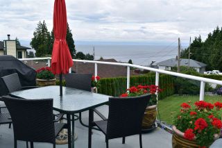 Photo 6: 4848 EAGLEVIEW Road in Sechelt: Sechelt District House for sale (Sunshine Coast)  : MLS®# R2089332