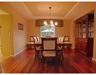 Photo 3: 2941 MEADOWVISTA Place in Coquitlam: Westwood Plateau House for sale : MLS®# V680274