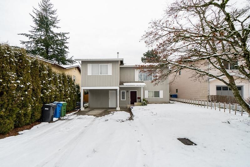 Main Photo: 2790 SILVERTREE Court in Abbotsford: Central Abbotsford House for sale : MLS®# R2755537