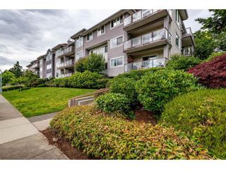 Photo 1: 210 33599 2ND Avenue in Mission: Mission BC Condo for sale in "Stave Lake Landing" : MLS®# R2476668