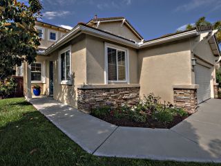Photo 2: SCRIPPS RANCH House for sale : 4 bedrooms : 11946 Zirbel Ct in San Diego