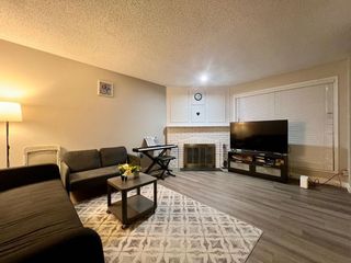 Photo 3: 72 9908 Bonaventure Drive SE in Calgary: Willow Park Row/Townhouse for sale : MLS®# A2093844