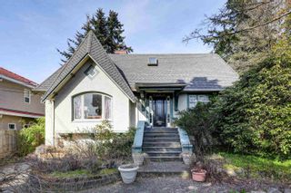 Photo 1: 3565 W 37TH Avenue in Vancouver: Dunbar House for sale (Vancouver West)  : MLS®# R2754006