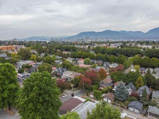 Photo 39: 932 E 24TH Avenue in Vancouver: Fraser VE House for sale in "CEDAR COTTAGE" (Vancouver East)  : MLS®# R2714134