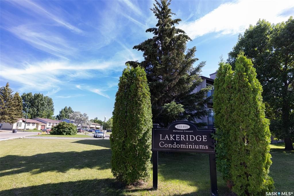Main Photo: 303 855 Wollaston Crescent in Saskatoon: Lakeview SA Residential for sale : MLS®# SK902560