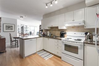 Photo 9: 204 980 W 21ST Avenue in Vancouver: Cambie Condo for sale in "OAK LANE" (Vancouver West)  : MLS®# R2262382