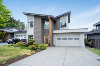 Photo 1: 475 Regency Pl in Colwood: Co Royal Bay House for sale : MLS®# 932252