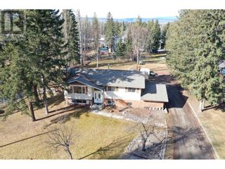 Photo 2: 151 N BREARS ROAD in Quesnel: House for sale : MLS®# R2860630