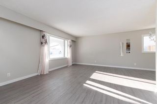 Photo 5: 417 Meadowood Drive in Winnipeg: Residential for sale (2E)  : MLS®# 202127798