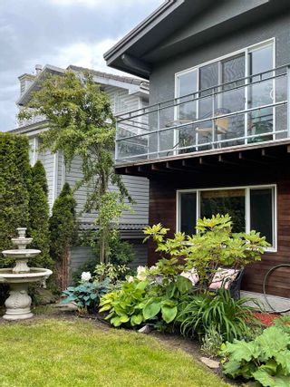 Photo 2: 418 E 22ND Avenue in Vancouver: Fraser VE House for sale (Vancouver East)  : MLS®# R2586134