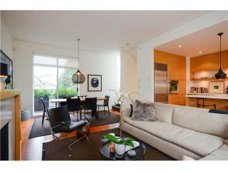 Photo 4: 1578 W 8TH Avenue in Vancouver: Fairview VW Townhouse for sale in "PINTURA" (Vancouver West)  : MLS®# V1044231