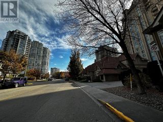 Photo 20: 1128 Sunset Drive Unit# 1104 in Kelowna: House for sale : MLS®# 10311215
