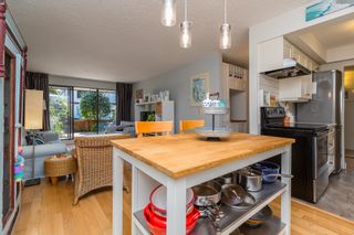Photo 13: 103 1330 MARTIN Street: White Rock Condo for sale in "THE COACH HOUSE" (South Surrey White Rock)  : MLS®# R2705979